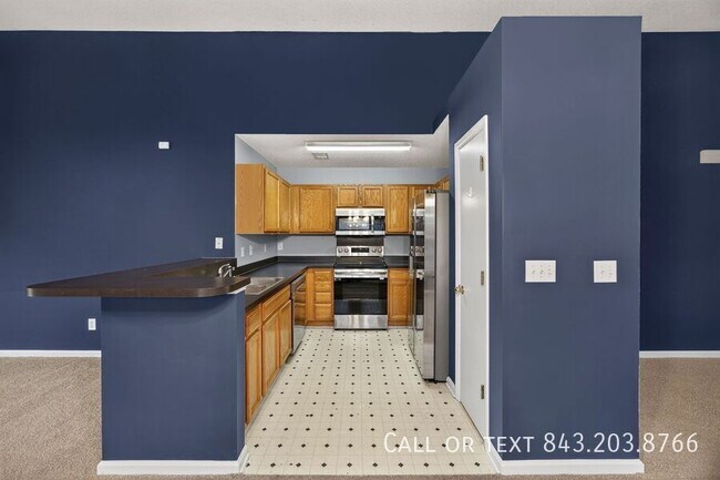 Building Photo - 133 2 Pond Loop