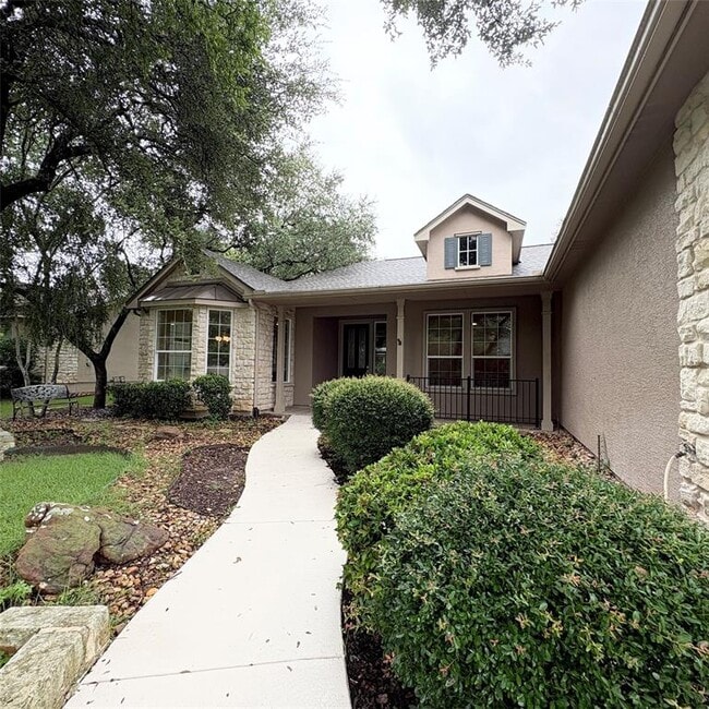 Building Photo - 109 Saddle Trail