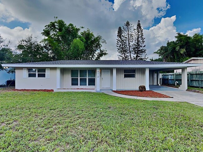 Building Photo - 1032 Carolina Ave