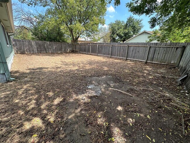 Building Photo - 12333 Tomanet Trail