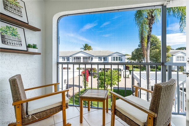 Building Photo - 829 Tanbark Dr