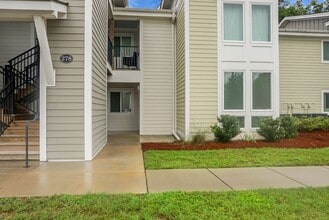 Building Photo - 278 Alexandra Dr