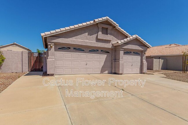 Building Photo - 308 W Liberty Ln