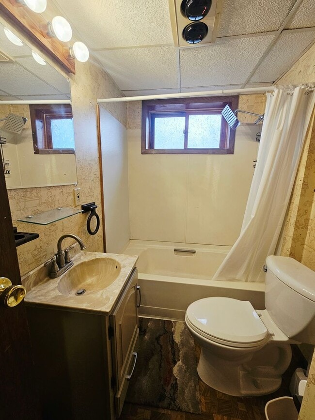 Building Photo - 908 Antares Ct