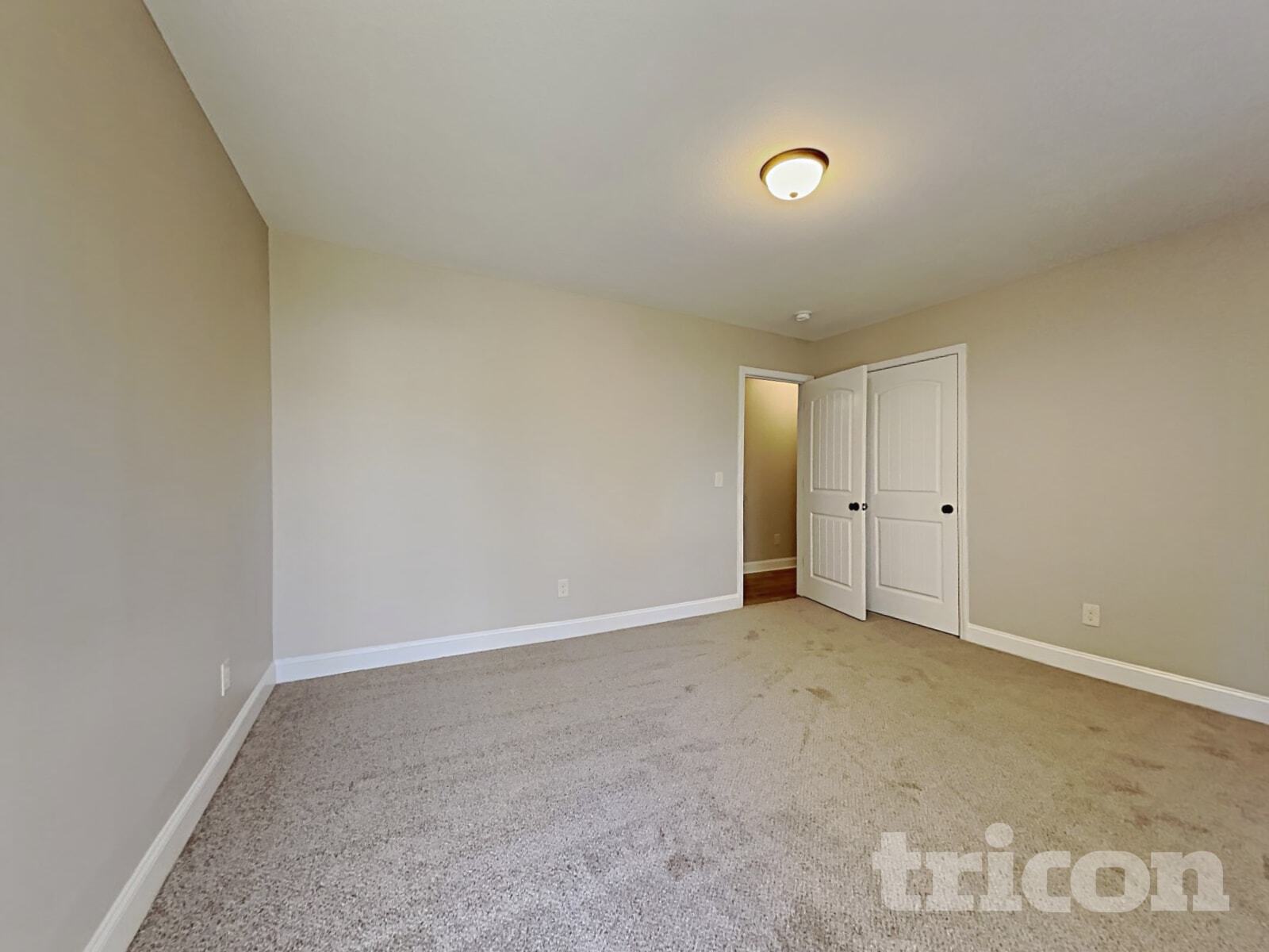 Building Photo - 1656 Deer Creek Ln