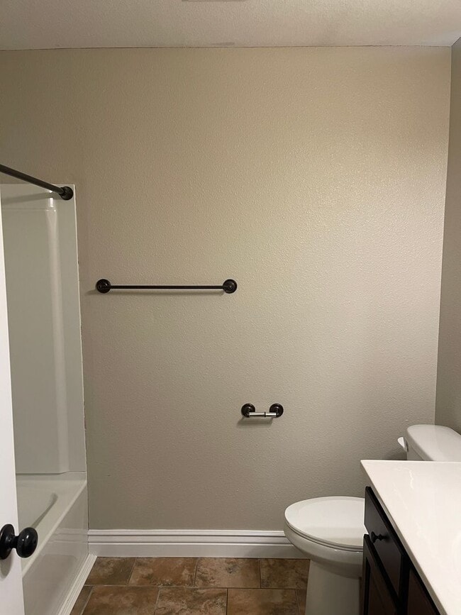 Building Photo - AVAILABLE!!!