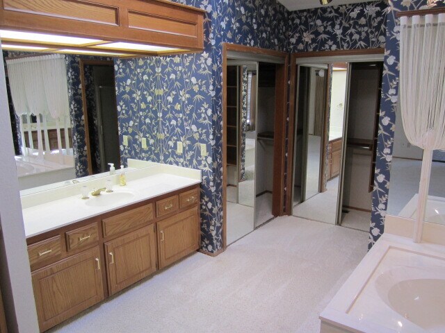 Building Photo - 9900 Rockwell Terrace