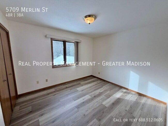 Building Photo - 5709 Merlin St