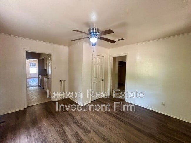 Building Photo - 2551 Claiborne Ave