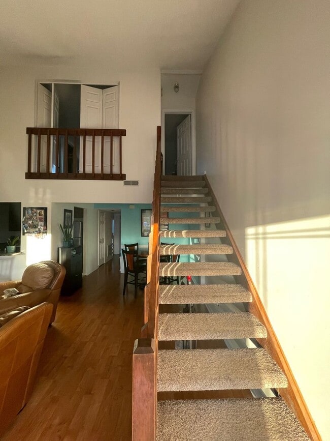 Building Photo - Green Run