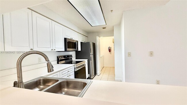 Building Photo - 2728 Anzio Ct