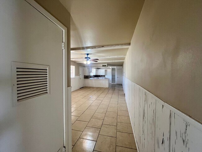 Building Photo - 2821 56th St