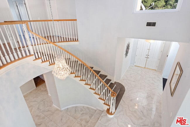 Building Photo - 24310 Belford Ct