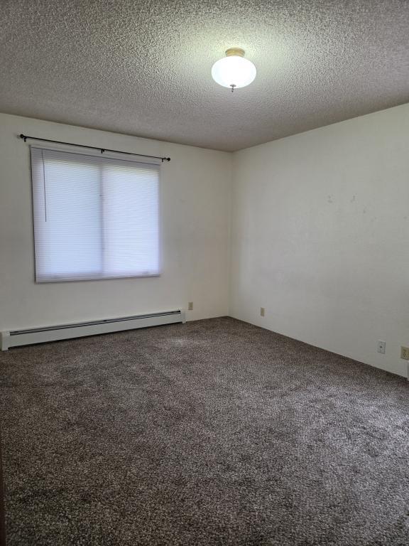 Building Photo - 89 Oakwood Ln