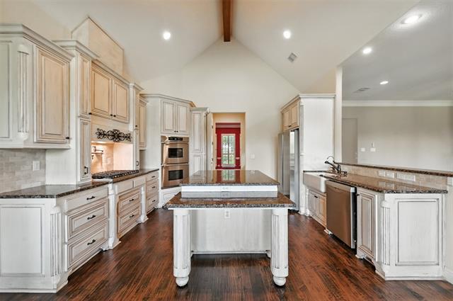 Building Photo - 4405 Garden Dr