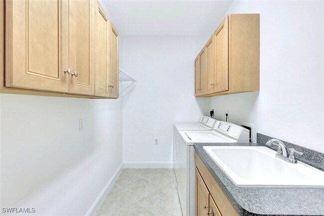 Building Photo - 1330 Remington Way