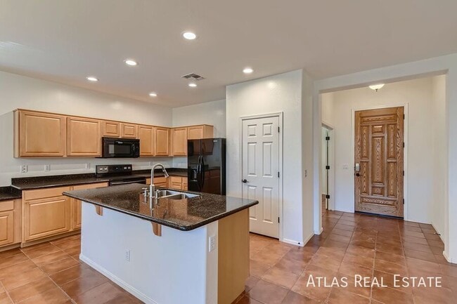 Building Photo - 2863 W Mila Way