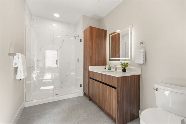 Building Photo - 249 Corey Rd