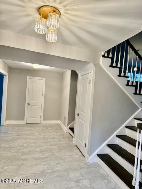 Building Photo - 299 White Rd