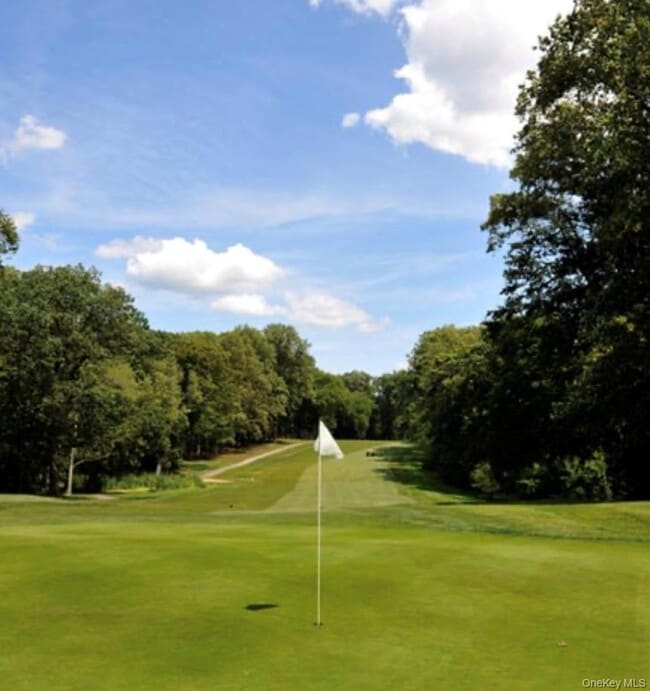 Building Photo - 1 Oakridge Pl