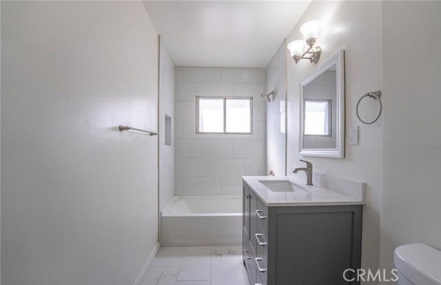 Building Photo - 700 S 2nd Ave