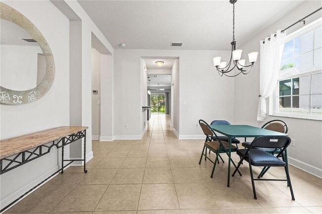 Building Photo - 8437 Nandina Dr