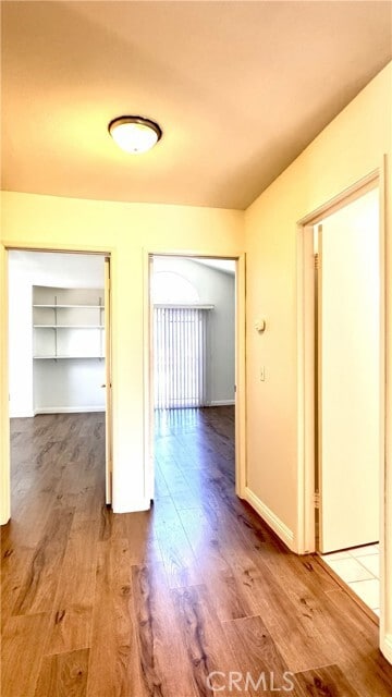 Building Photo - 1830 N Fairgreen Dr