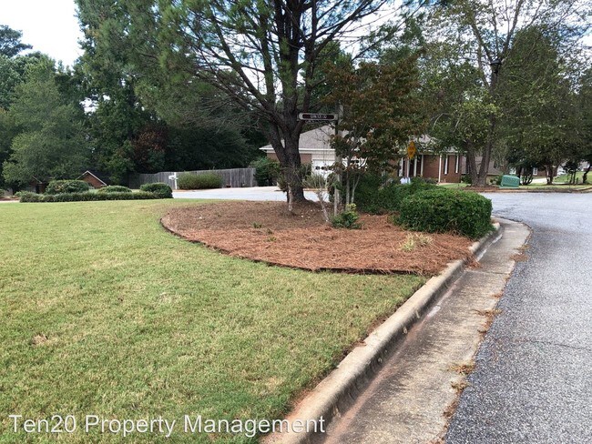 Building Photo - 3 br, 2 bath House - 964 Lismore Drive