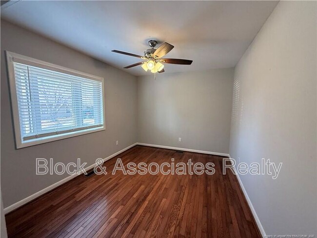 Building Photo - 848 Castleberry Ct