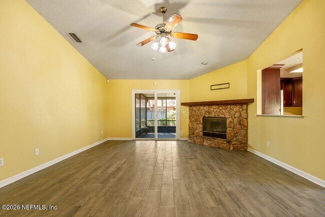 Building Photo - 8066 Le Havre Dr N