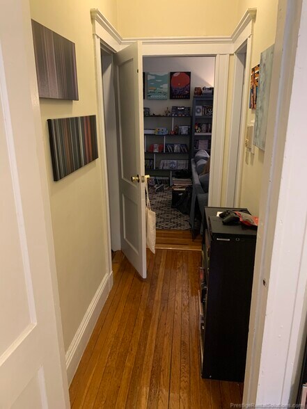 Building Photo - 65 Wood Ave