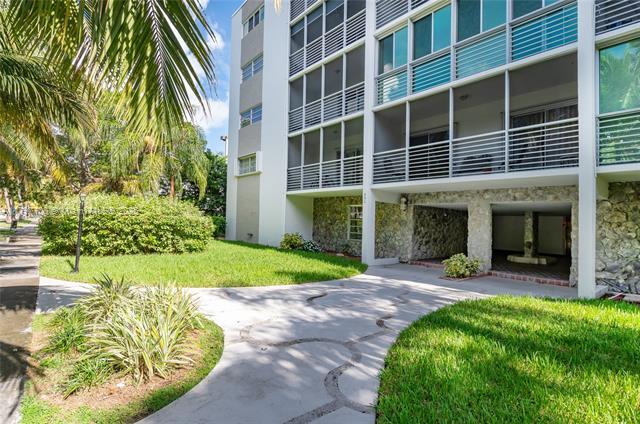 Building Photo - 301 Sunrise Dr