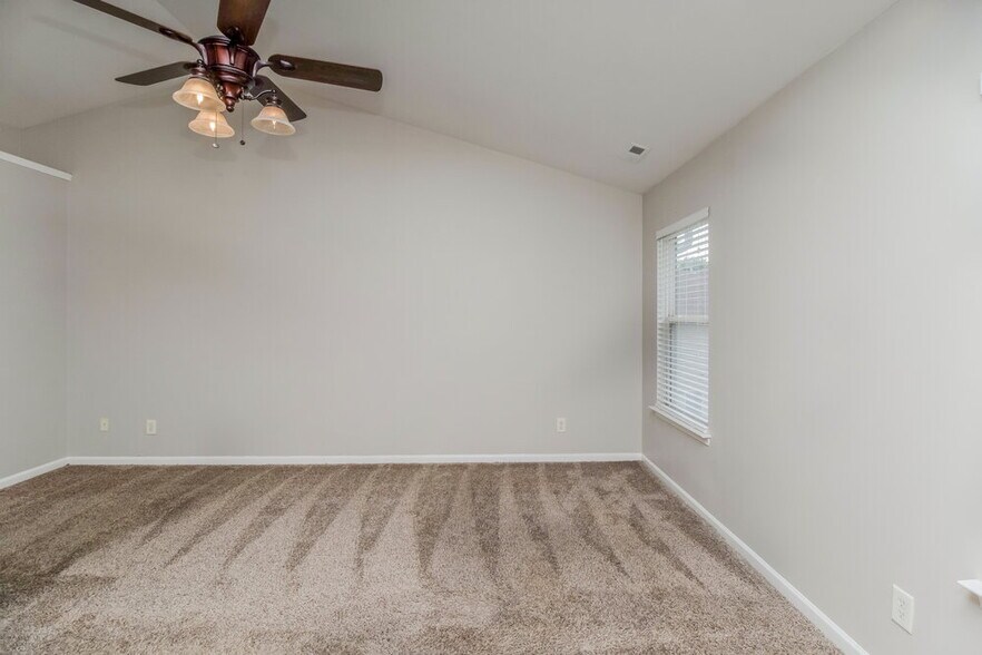 Building Photo - 11620 Ruth Polk Ct