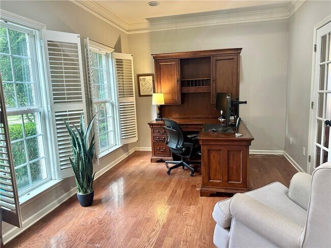 Building Photo - 1224 Crescentwood Ln