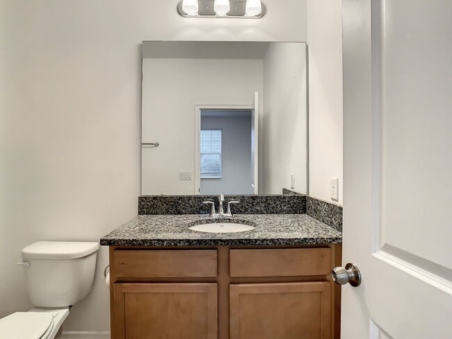 Building Photo - 5 Bedroom at Windstone at Heart of Winderm...