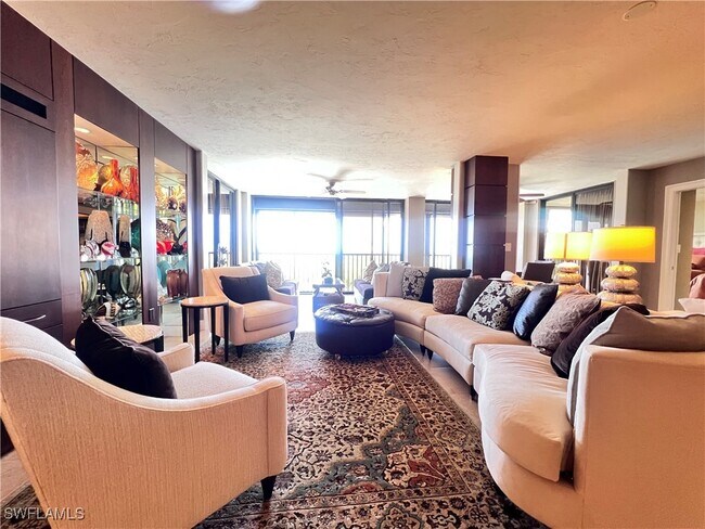 Building Photo - 5601 Turtle Bay Dr