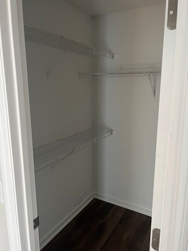 Building Photo - 108 Wayfair Ln