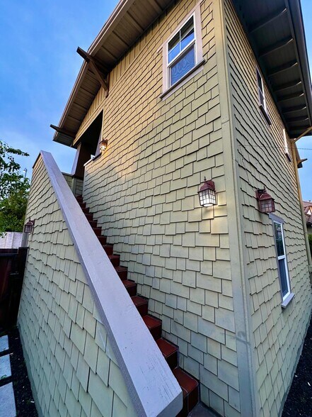 Building Photo - 2283 Magnolia Bridge Dr