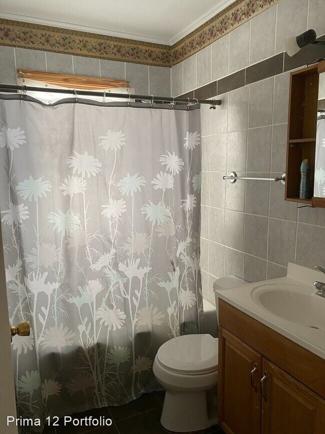 Building Photo - 4 br, 2 bath House - 14 Midvale Blvd