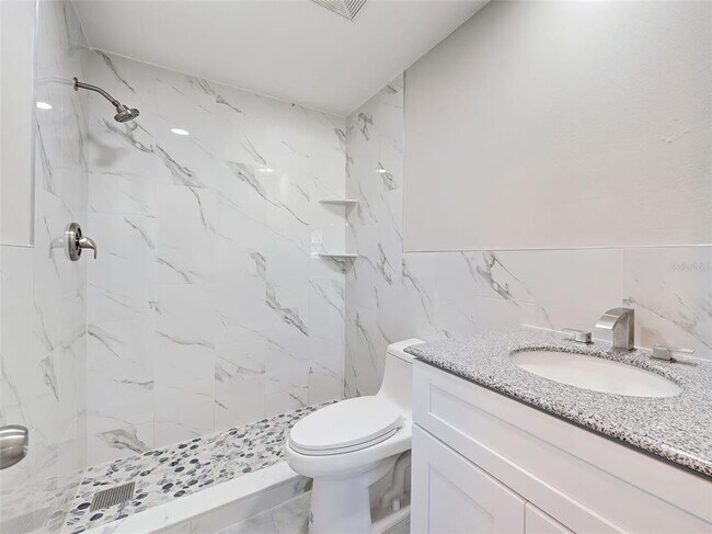 Building Photo - 4342 Ewing Cir