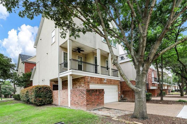 Building Photo - 5836 La Vista Dr