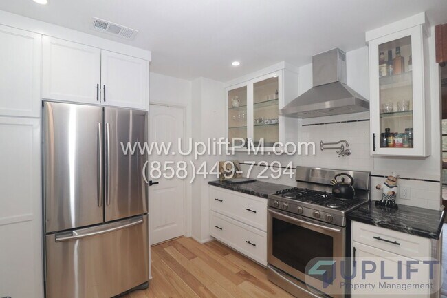 Building Photo - 4010 Imperial Dr