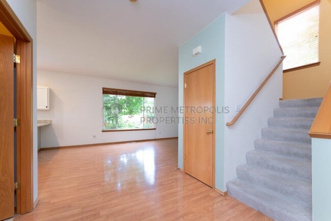 Building Photo - 3 bedroom in Kent WA 98030