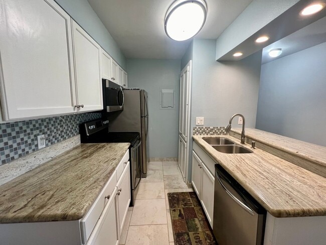 Building Photo - 2 Bedroom Condo in Waikoloa Village