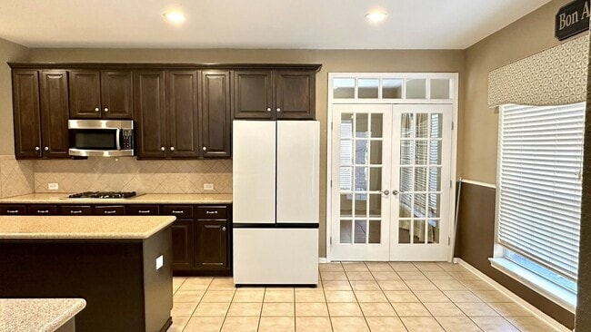 Building Photo - 158 Prairie Dawn Cir