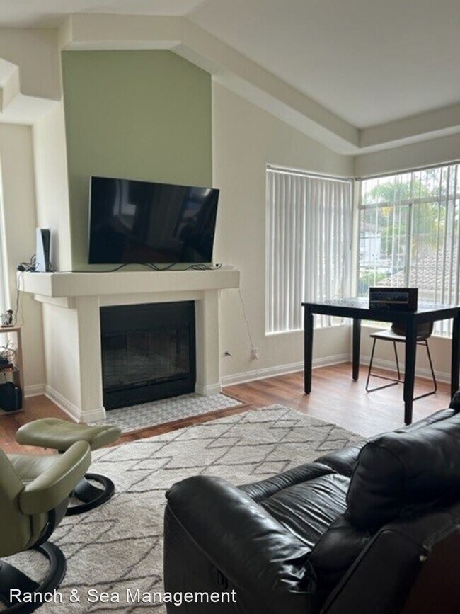 2 br, 2 bath House 2305 Rancho Del Oro 23 2305 Rancho Del Oro Rd