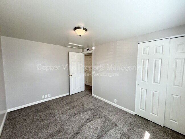 Building Photo - 7221 Canosa Ct