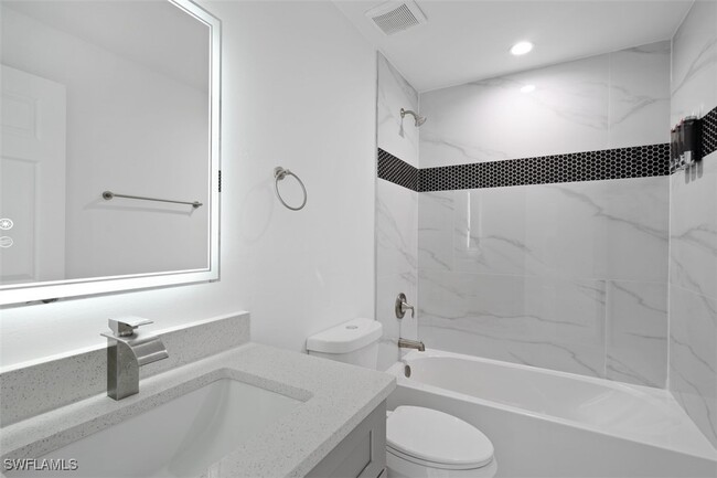 Building Photo - 5014 28th St SW
