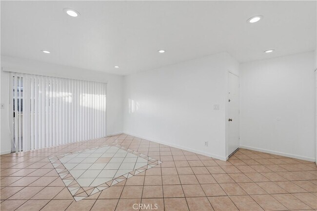 Building Photo - 1250 S Brookhurst St