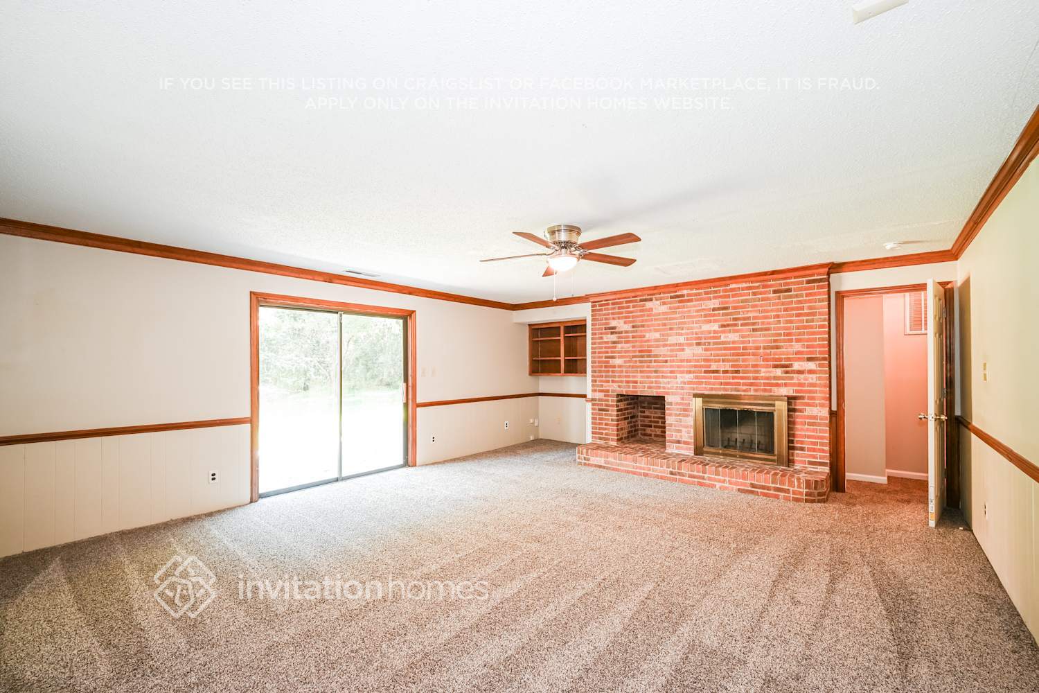 Building Photo - 7131 Hillside Ln